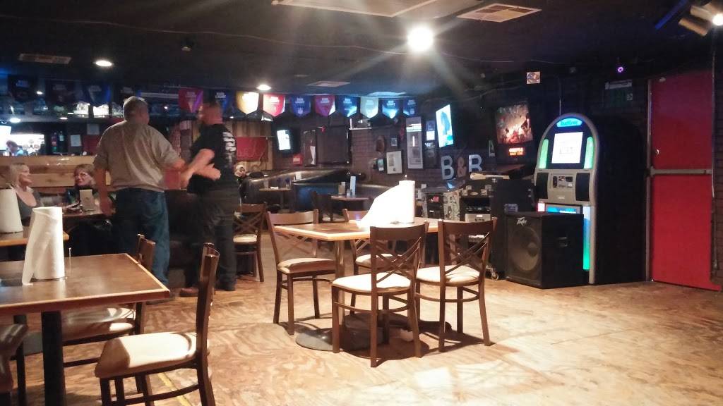 Dillons Burgers & Beers Restaurant | restaurant | 64647 Dillon Rd, Desert Hot Springs, CA 92240, USA | 7607747131 OR +1 760-774-7131