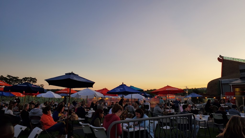 Kowloon | restaurant | 948 Broadway, Saugus, MA 01906, USA | 7812330077 OR +1 781-233-0077