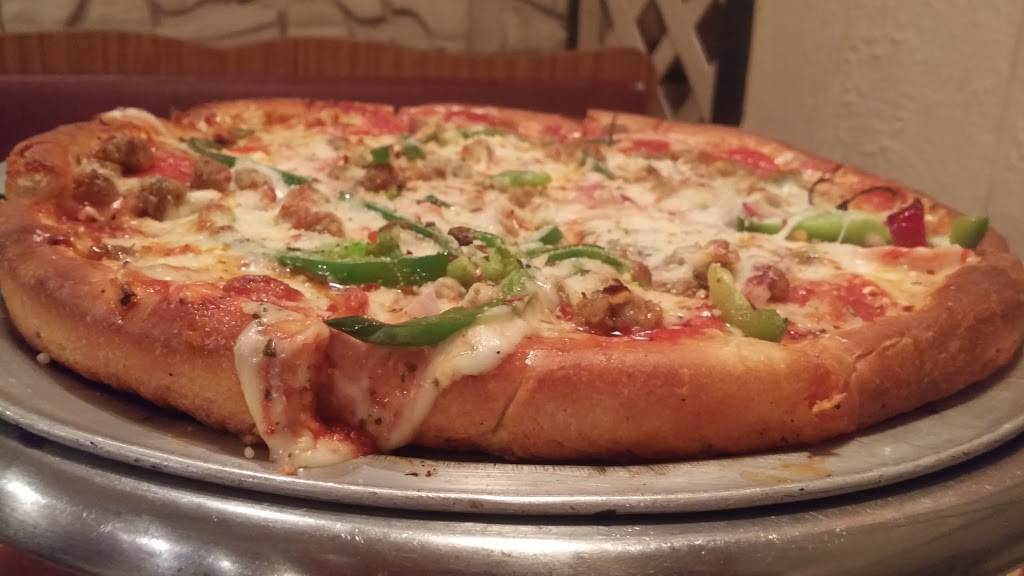 Giovanni’s Pizzeria & Pasta | restaurant | 2006 Atlantic Ave, Virginia Beach, VA 23451, USA | 7574251575 OR +1 757-425-1575