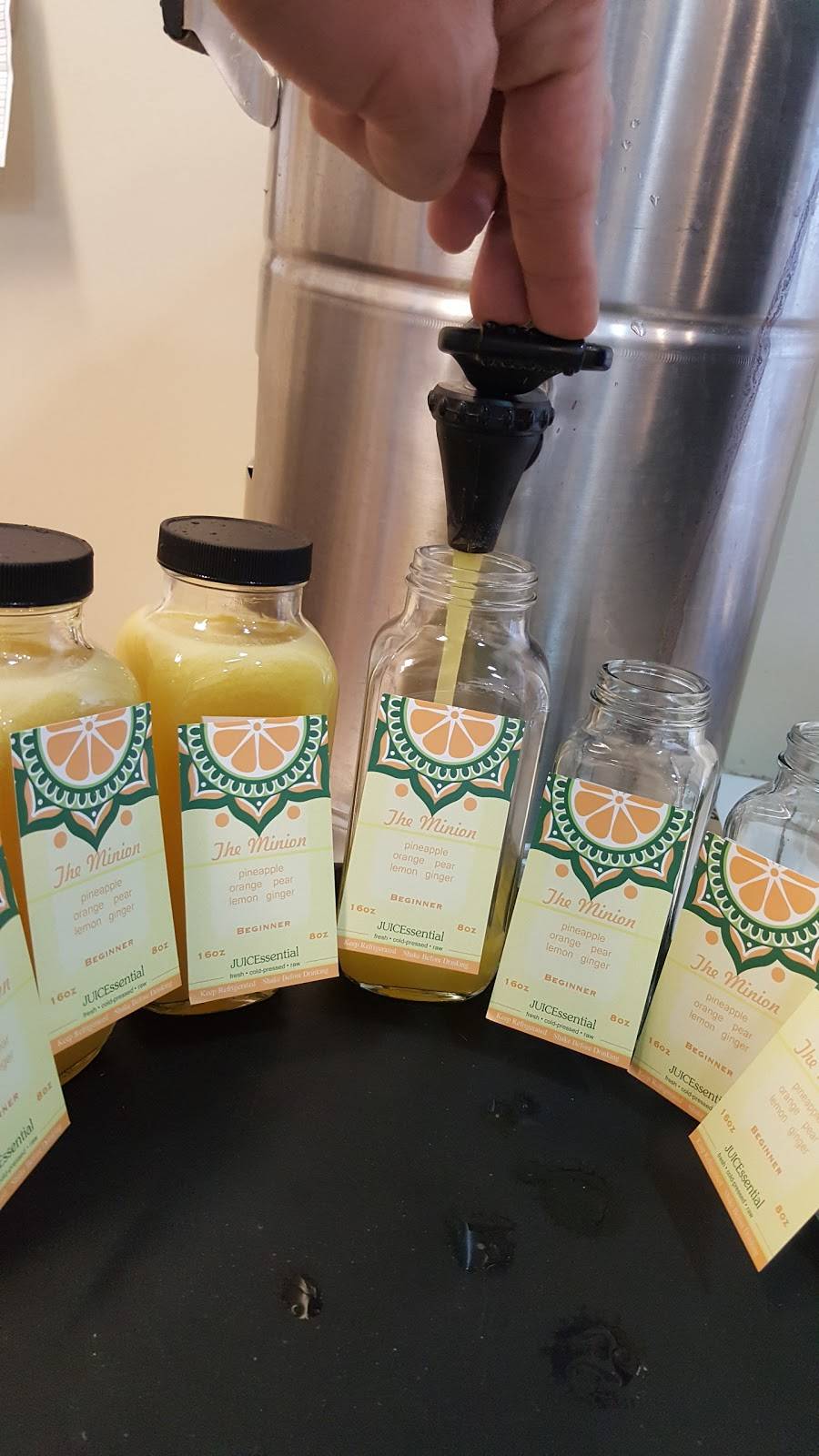 JUICEssential | restaurant | 17803 La Cantera Pkwy #8119, San Antonio, TX 78256, USA | 2104746564 OR +1 210-474-6564