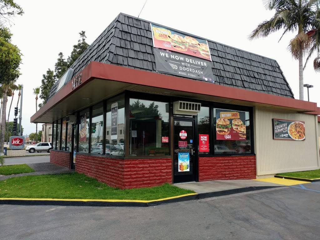 Jack in the Box | restaurant | 14002 Newport Ave, Tustin, CA 92780, USA | 7148324203 OR +1 714-832-4203