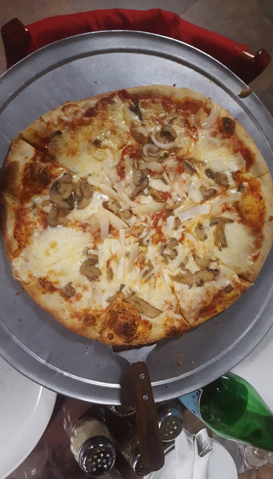 La Famiglia | restaurant | 11655 Red Rd, Miramar, FL 33025, USA | 9548627499 OR +1 954-862-7499