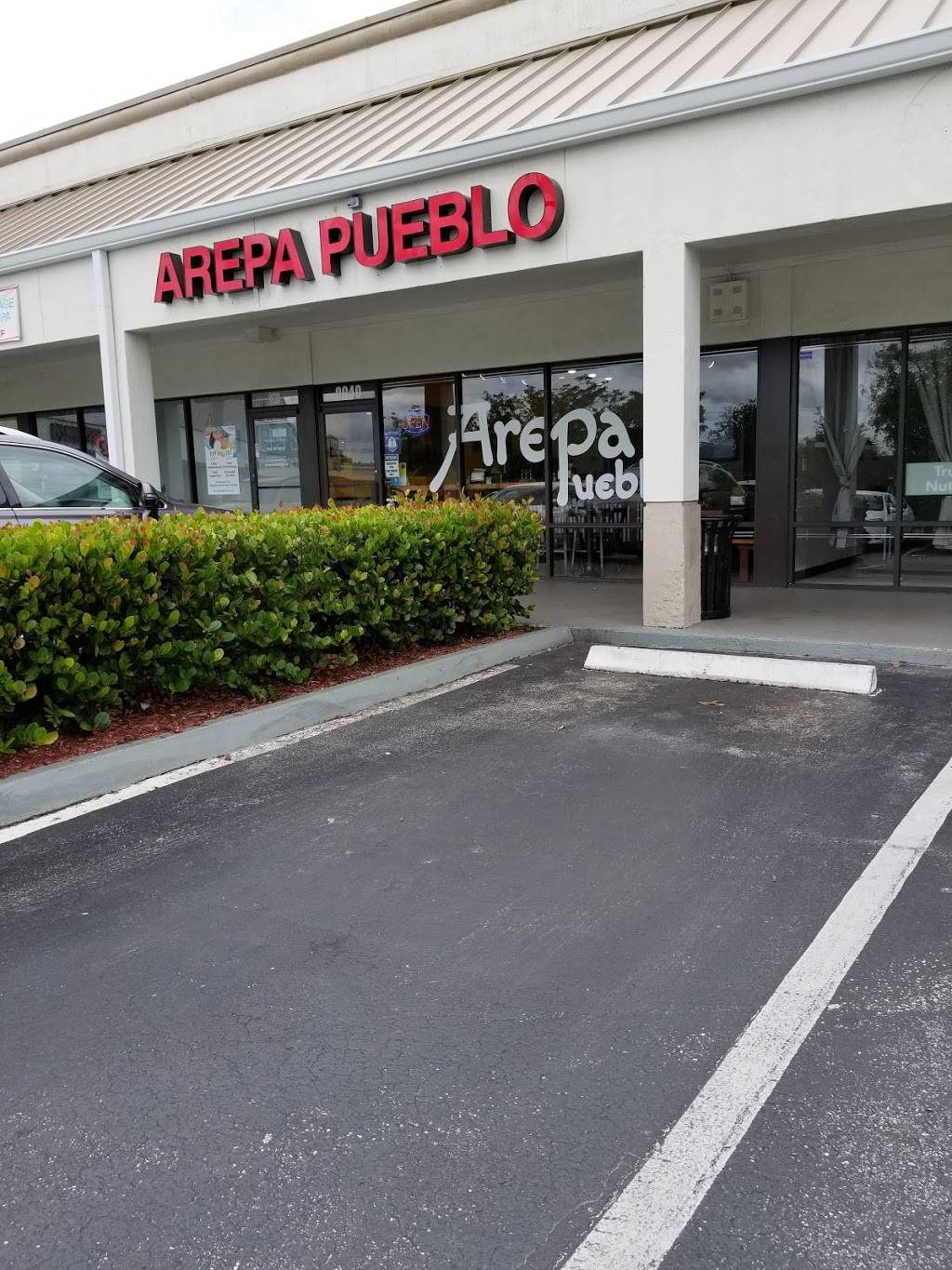 Arepa Pueblo | cafe | 9940 NW 6th Ct, Pembroke Pines, FL 33024, USA | 9543672279 OR +1 954-367-2279