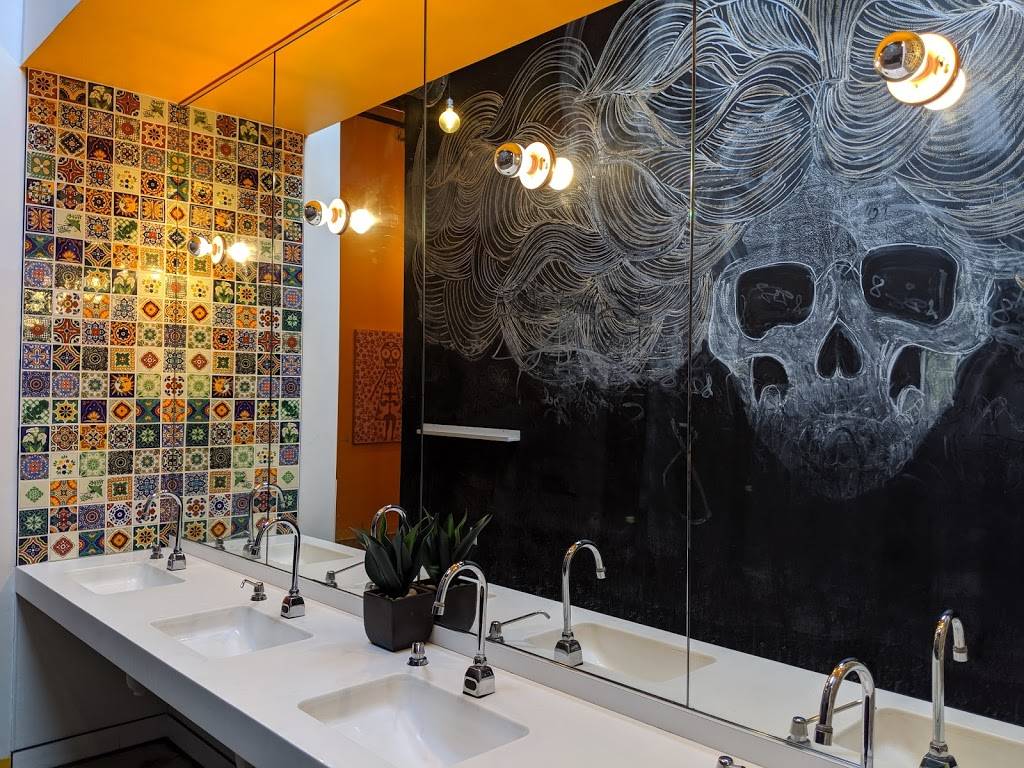 La Doña Cervecería | restaurant | 241 Fremont Ave N, Minneapolis, MN 55405, USA | 6123154613 OR +1 612-315-4613