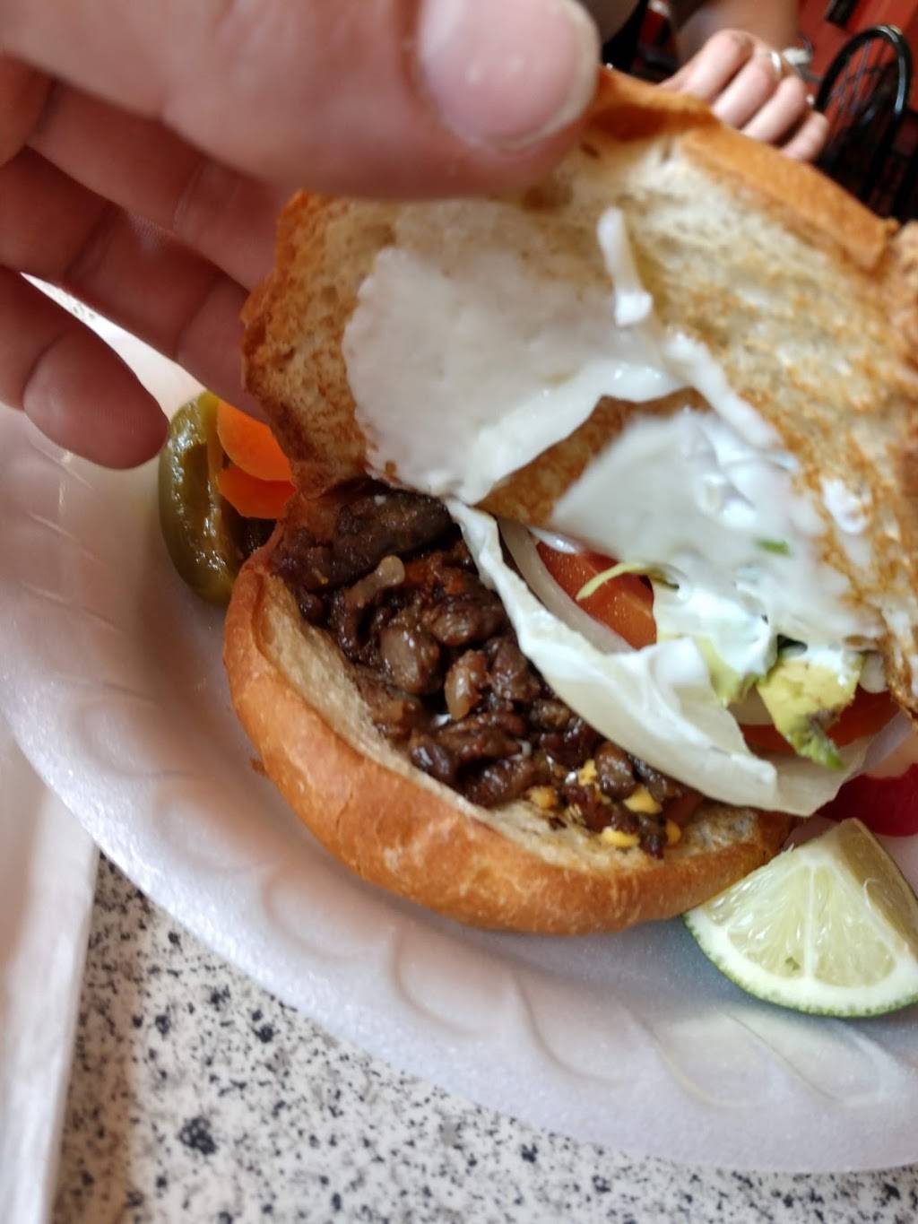 Las Morenas Taqueria | restaurant | 585 River Rd, Eugene, OR 97404, USA | 5414631389 OR +1 541-463-1389