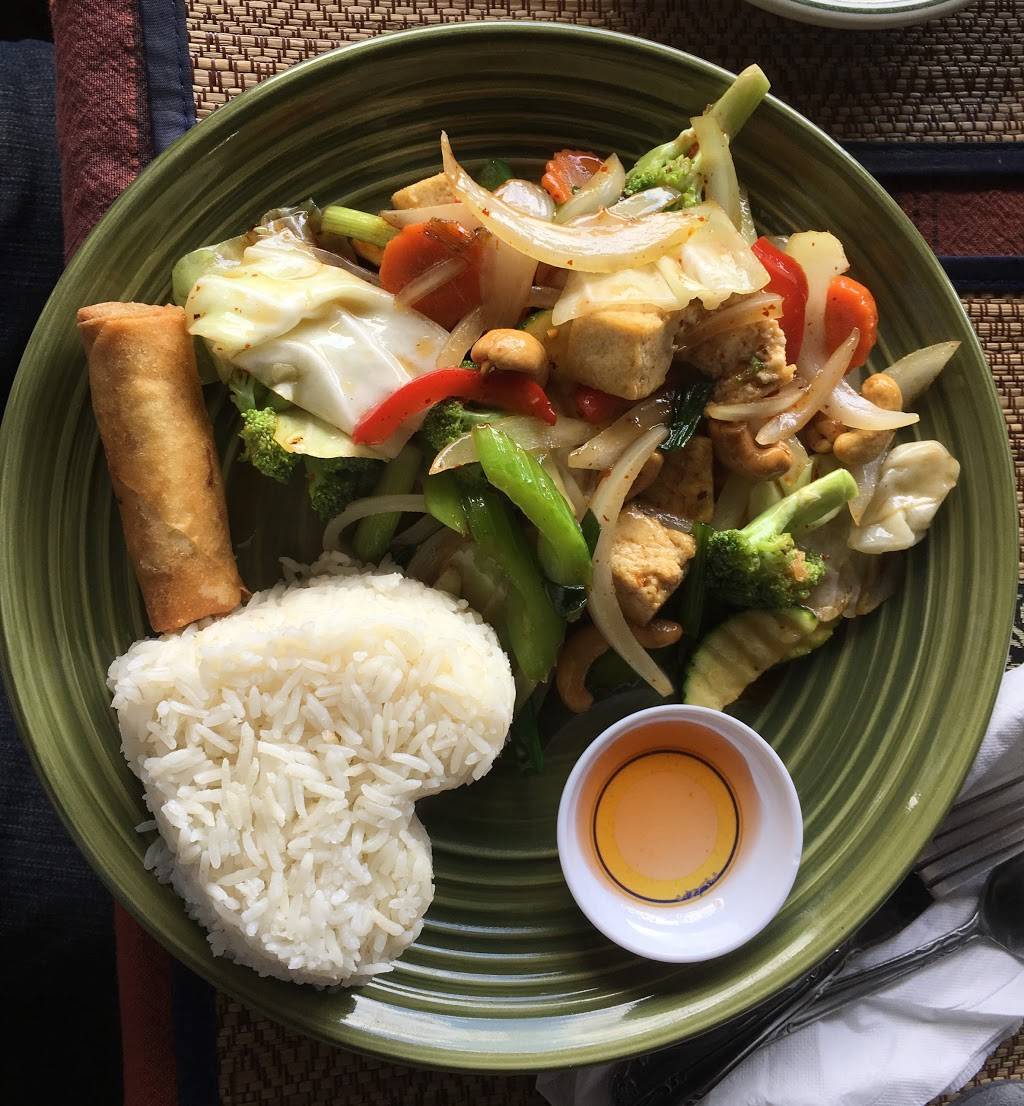 Thai Lada Cuisine | restaurant | 8701 W Parmer Ln, Austin, TX 78729, USA | 5126701000 OR +1 512-670-1000