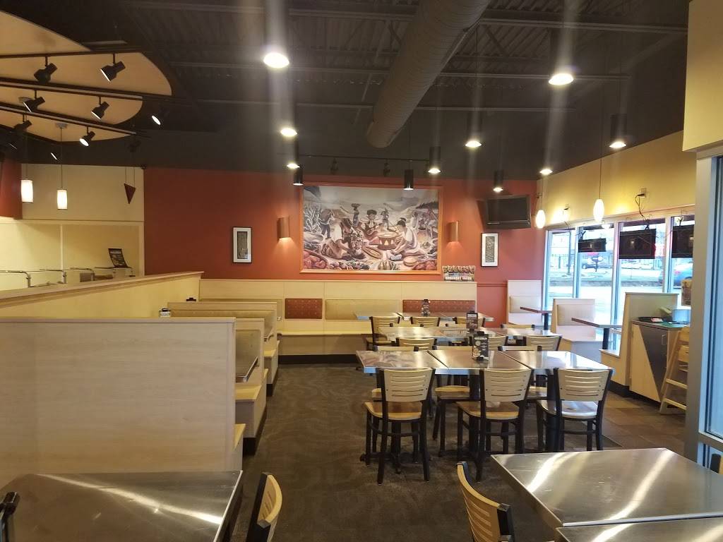 QDOBA Mexican Eats | restaurant | 720 E McGalliard Rd, Muncie, IN 47303, USA | 7652541530 OR +1 765-254-1530