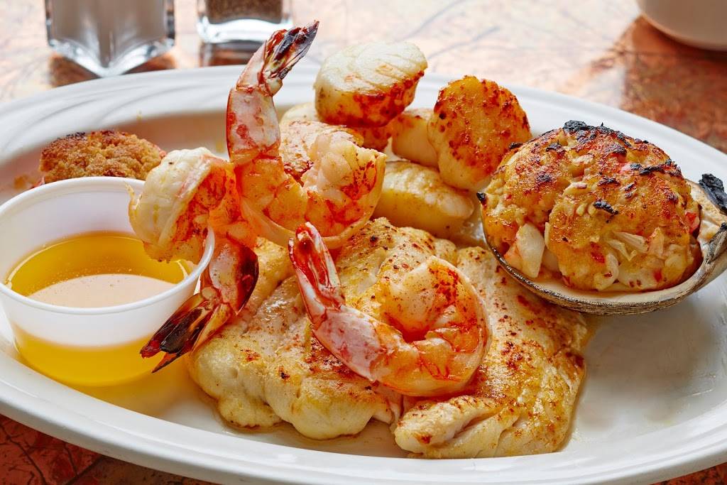 All Seasons Eatontown | restaurant | 176 Wyckoff Rd, Eatontown, NJ 07724, USA | 7325429462 OR +1 732-542-9462