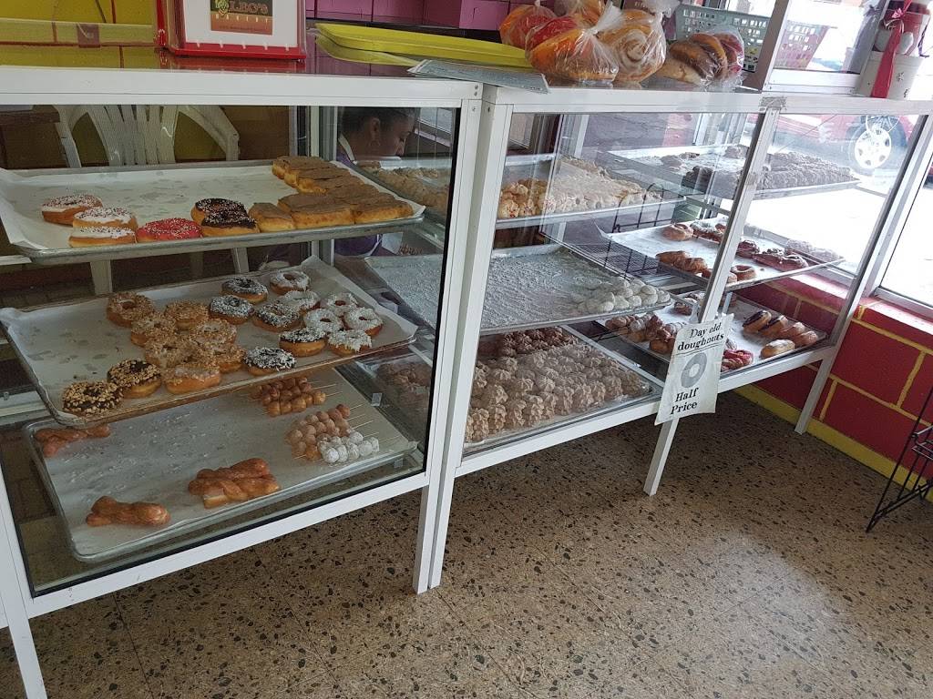 Leos Bakery | restaurant | 1310 E Madrid Ave, Las Cruces, NM 88001, USA | 5755243870 OR +1 575-524-3870