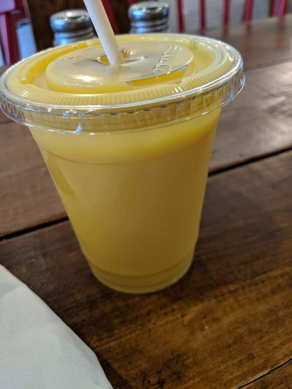 Butter Chicken Roti | restaurant | 1610 Queen St E, Toronto, ON M4L 1G2, Canada | 6473497684 OR +1 647-349-7684