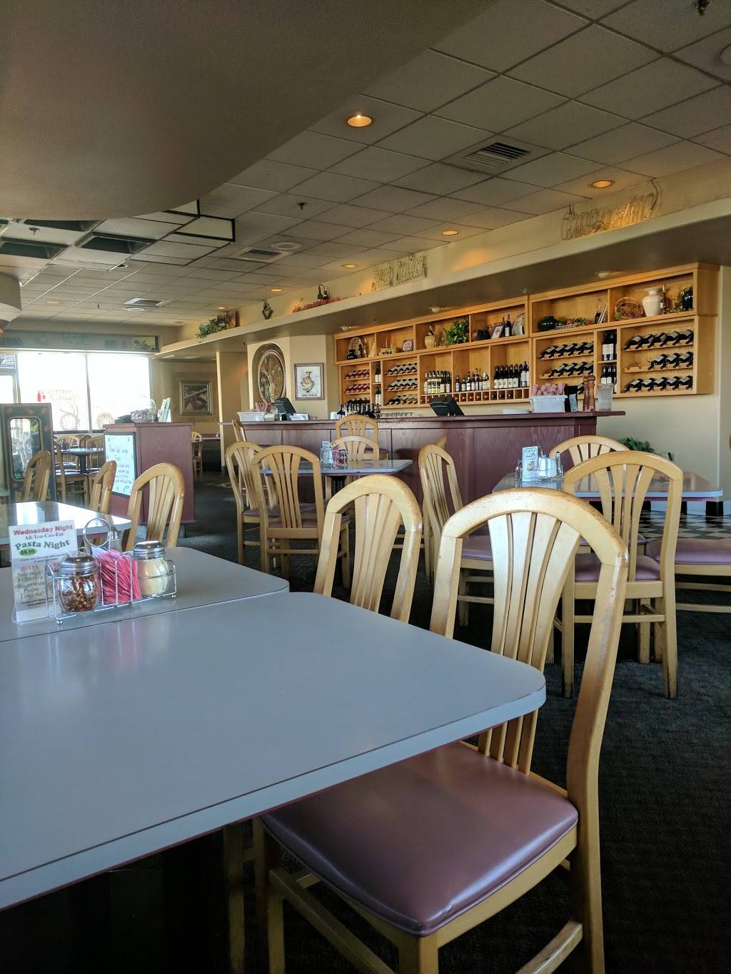 Strings Italian Cafe | restaurant | 4104 Manzanita Ave, Sacramento, CA 95841, USA | 9163481925 OR +1 916-348-1925