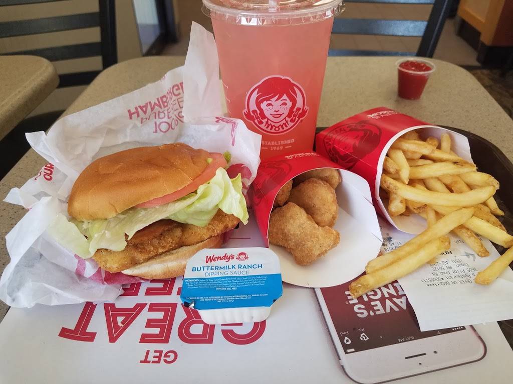 Wendys | restaurant | 3655 Pilot Knob Rd, Eagan, MN 55122, USA | 6514786473 OR +1 651-478-6473