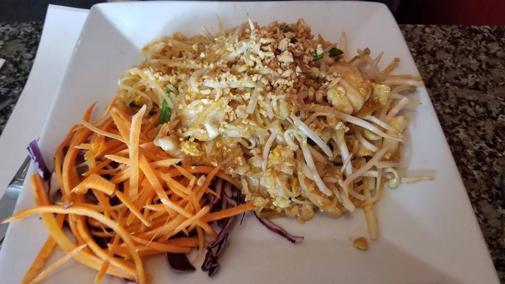 Au Just Thai | restaurant | 1265 Boulevard des Seigneurs, Terrebonne, QC J6W 4P7, Canada | 4504928883 OR +1 450-492-8883