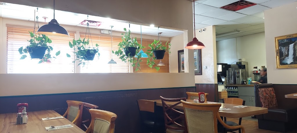 DayBreakers Cafe | restaurant | 10800 N Frontage Rd, Yuma, AZ 85365, USA | 9283422110 OR +1 928-342-2110