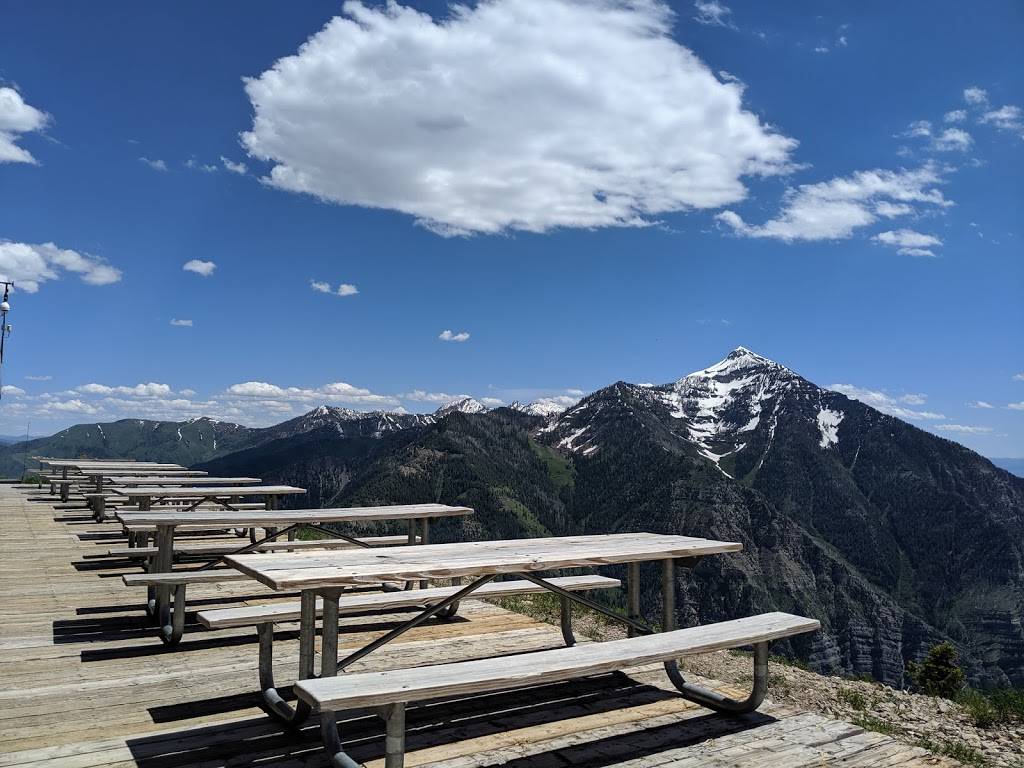 Bearclaw Cabin | restaurant | 8841 N Alpine Loop Scenic Byway, Sundance, UT 84604, USA | 8012234157 OR +1 801-223-4157