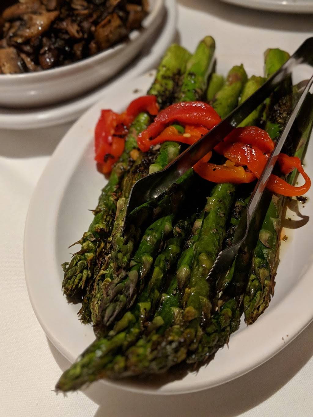 Flemings Prime Steakhouse & Wine Bar | restaurant | 3342 W Friendly Ave, Greensboro, NC 27410, USA | 3362947790 OR +1 336-294-7790