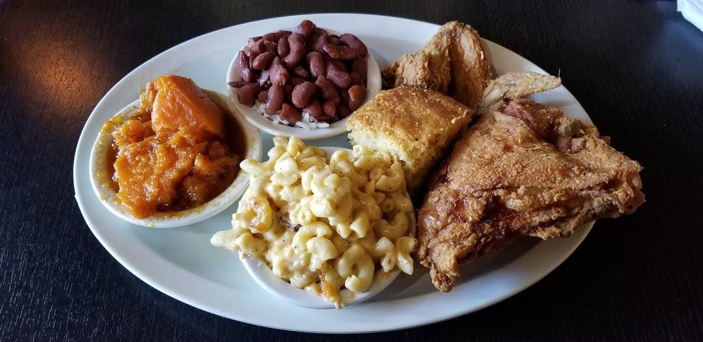 Chicagos Home of Chicken & Waffles | restaurant | 3947 S King Dr, Chicago, IL 60653, USA | 7735363300 OR +1 773-536-3300