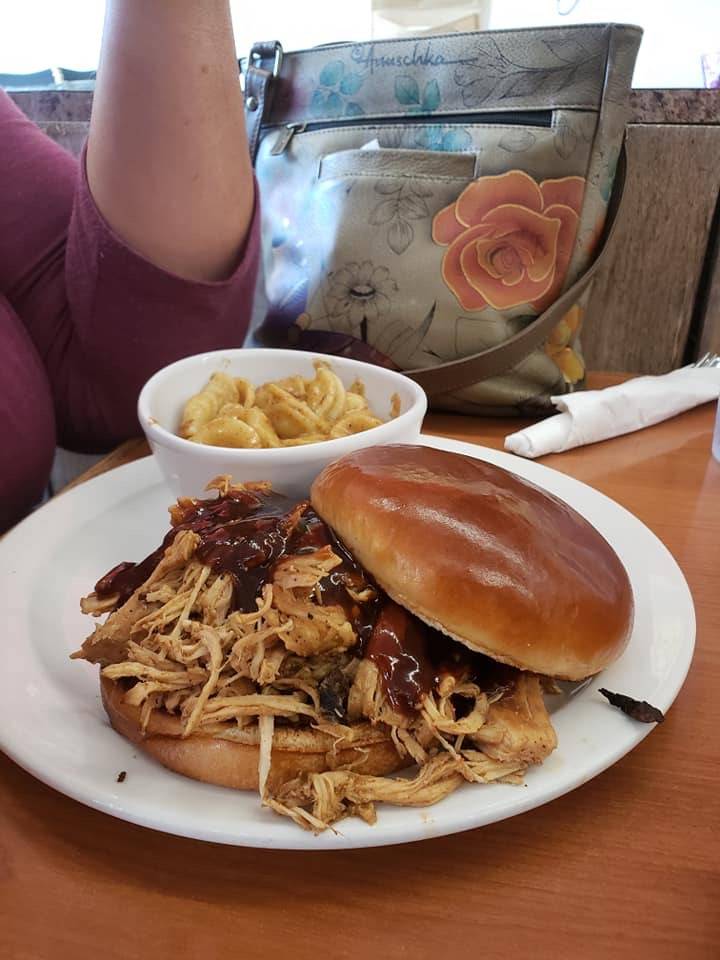 Docs Southern BBQ | restaurant | 9680 E Center St, Windham, OH 44288, USA | 3303266077 OR +1 330-326-6077