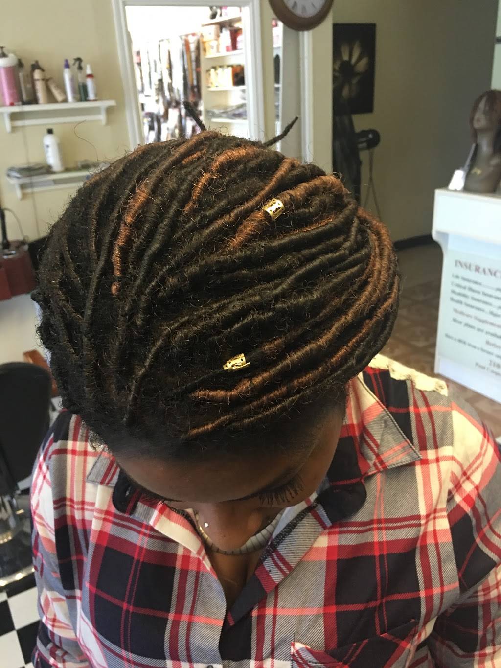 Oremi Hair Braiders and Barbers | restaurant | 7914 Culebra Rd Ste 116, San Antonio, TX 78251, USA | 2106804500 OR +1 210-680-4500
