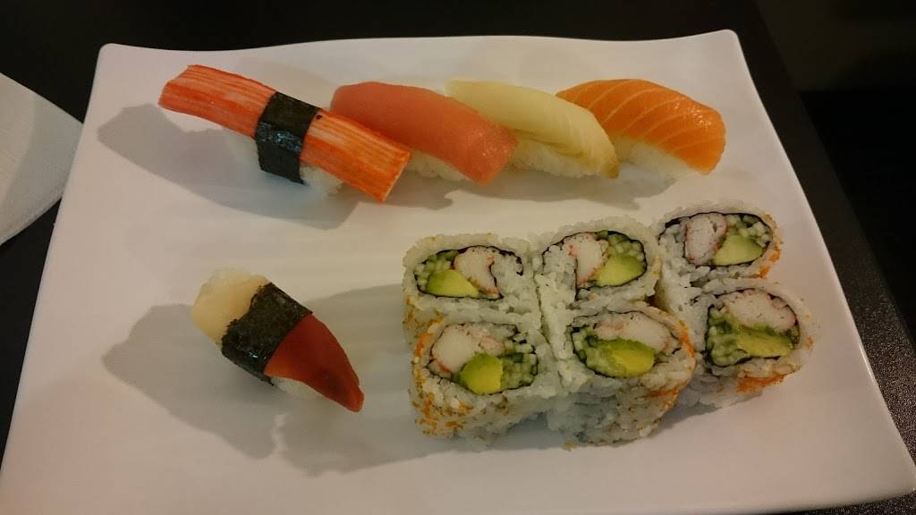 M C Sushi Restaurant | restaurant | 9225 ON-93, Midland, ON L4R 4K4, Canada | 7055266788 OR +1 705-526-6788