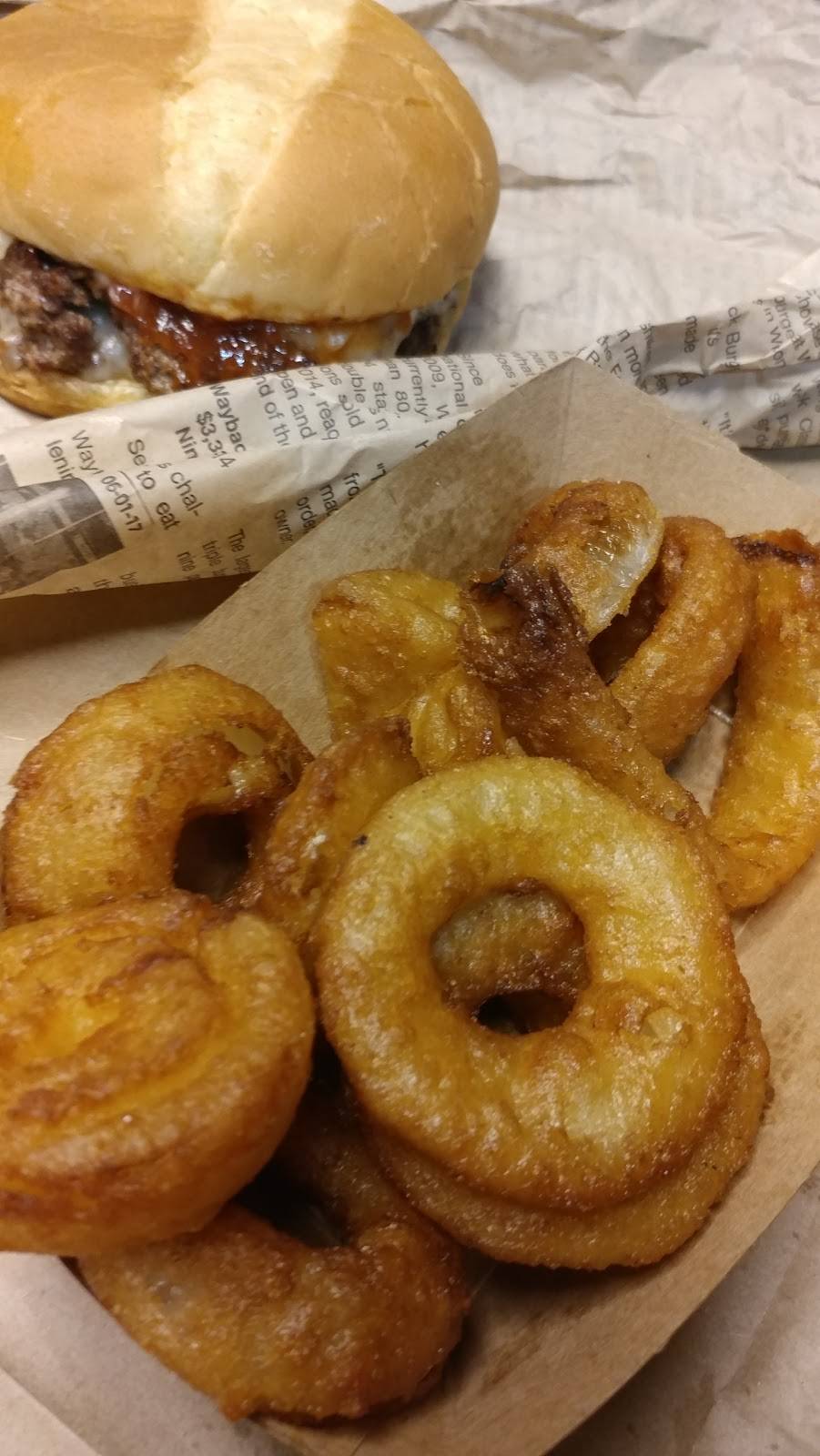 Wayback Burgers | restaurant | 43670 Greenway Corporate Dr, Ashburn, VA 20147, USA | 7036874325 OR +1 703-687-4325