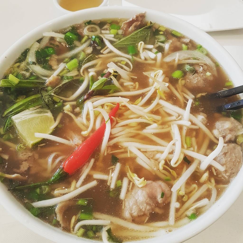 Pho 2 Go | restaurant | 747 Don Mills Rd #22C, North York, ON M3C 3S4, Canada | 6473521886 OR +1 647-352-1886