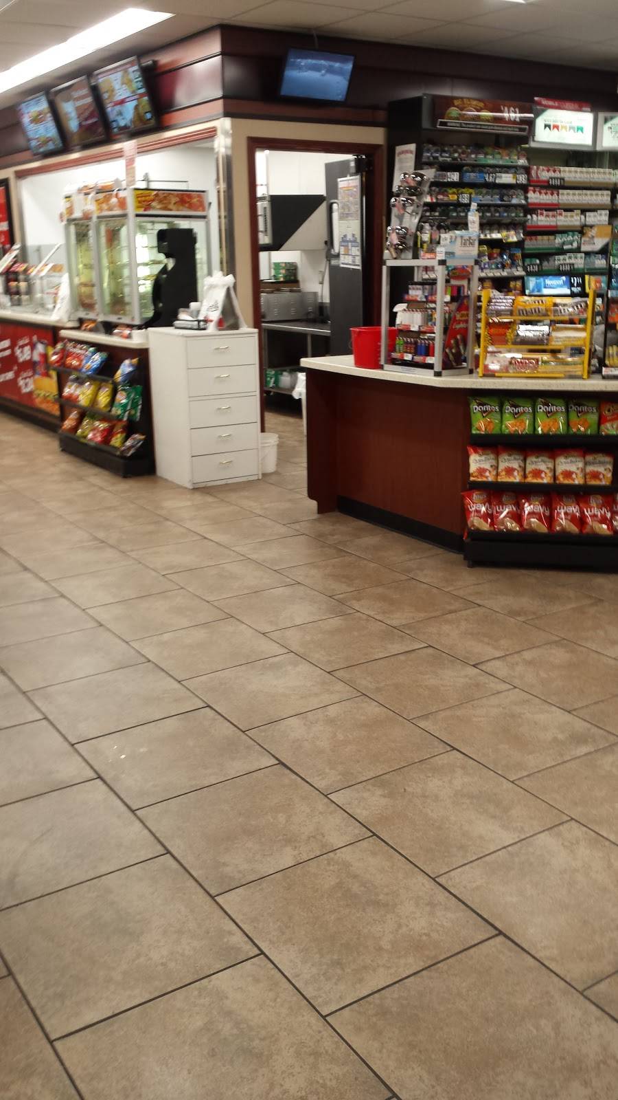 Caseys |  | 14475 IL-4, Auburn, IL 62615, USA | 2174386098 OR +1 217-438-6098