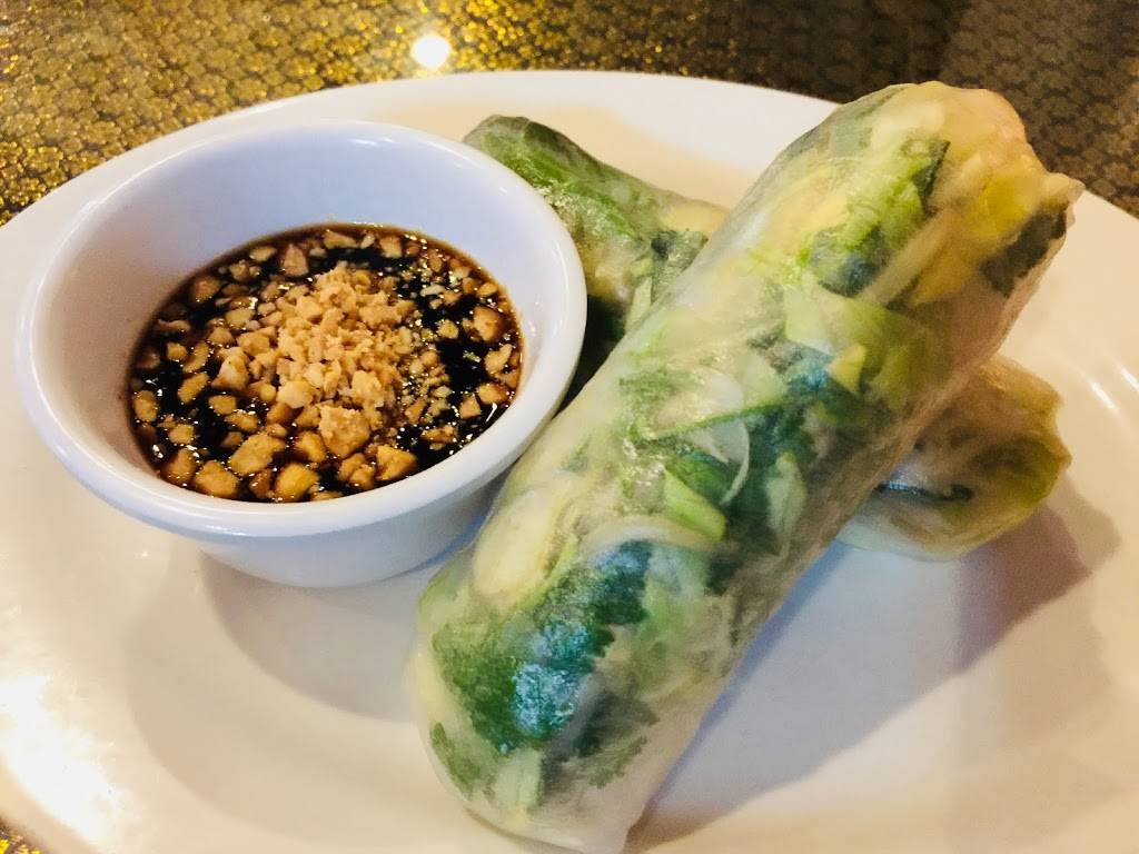 Phoenix Thai & Japanese Restaurant | restaurant | 482 River Hwy B, Mooresville, NC 28117, USA | 7049292424 OR +1 704-929-2424