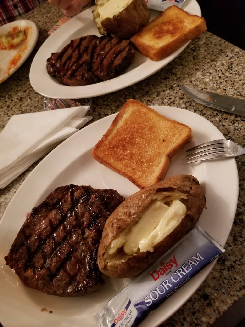 Jimmys Family Steak House | restaurant | 3101 S Providence Rd, Columbia, MO 65203, USA | 5734431796 OR +1 573-443-1796