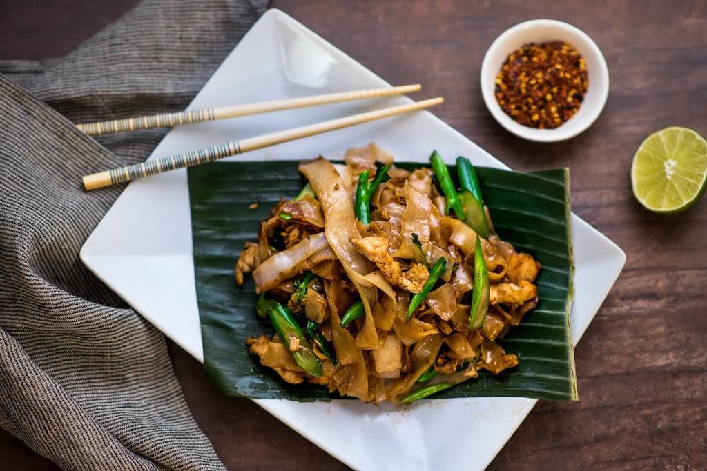 Wow Thai Bistro | restaurant | 701 Randolph St, San Francisco, CA 94132, USA | 4155858058 OR +1 415-585-8058