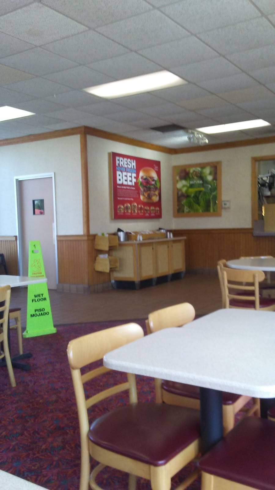 Wendys | restaurant | 310 Lansing Rd, Charlotte, MI 48813, USA | 5175437438 OR +1 517-543-7438