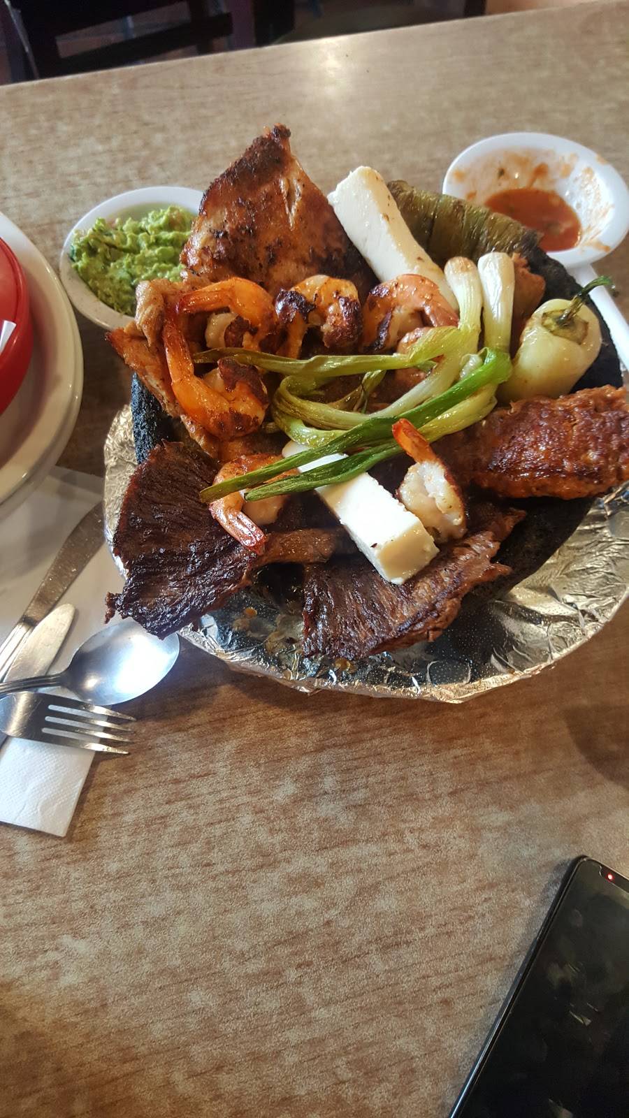 El Tacazo Foods | restaurant | 3297 Tweedy Blvd, South Gate, CA 90280, USA | 3235636625 OR +1 323-563-6625