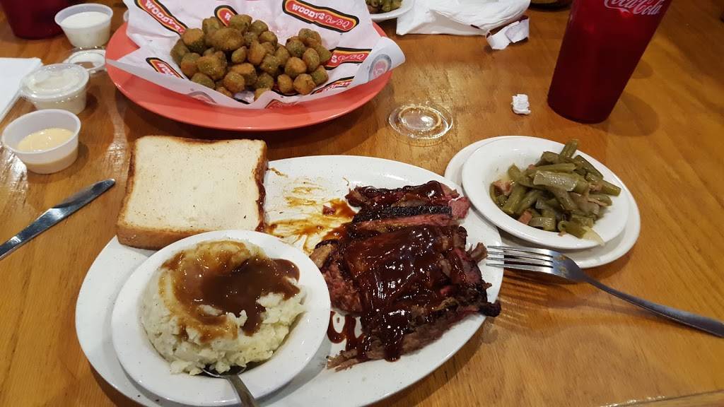 Woodys Bar-B-Que | restaurant | 99 Flagler Plaza Dr, Palm Coast, FL 32137, USA | 3864395010 OR +1 386-439-5010