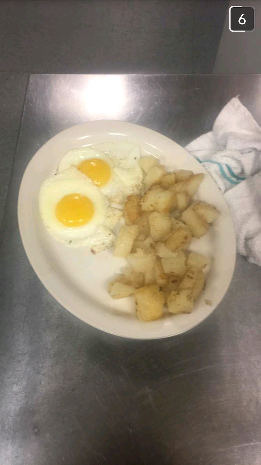 Cornerstone Café | restaurant | 19 E Main St, Glenville, WV 26351, USA | 3044627454 OR +1 304-462-7454