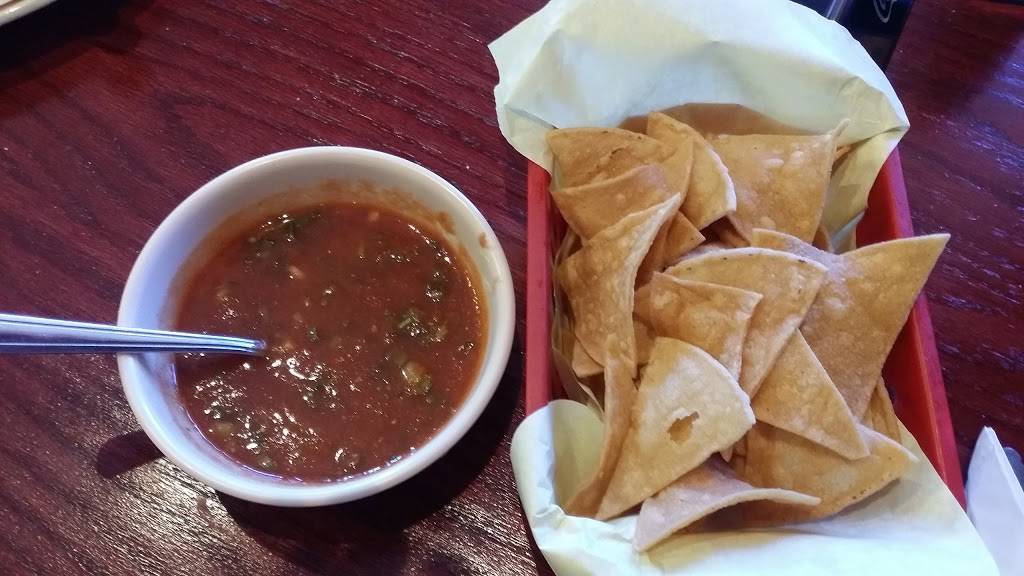 Ocampos Restaurant | restaurant | 34048 County Line Rd, Yucaipa, CA 92399, USA | 9097953076 OR +1 909-795-3076