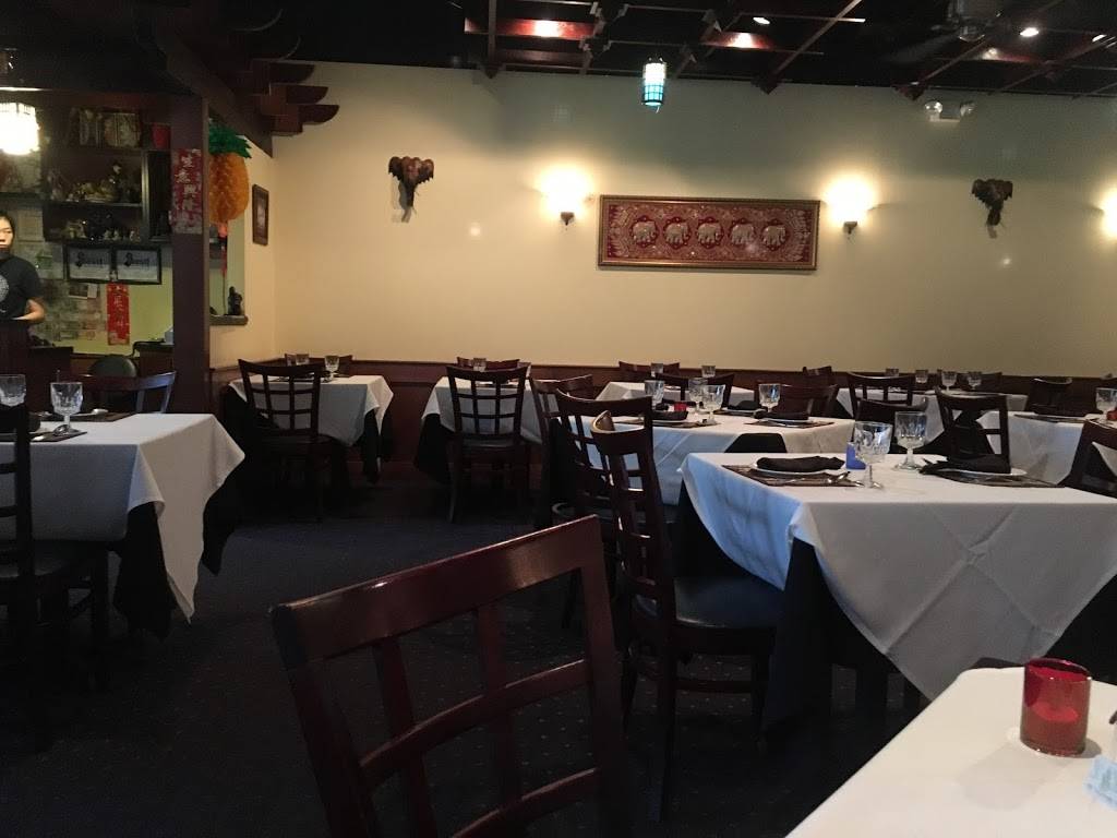 Rickys Thai | restaurant | 649 US-206, Hillsborough Township, NJ 08844, USA | 9089048038 OR +1 908-904-8038