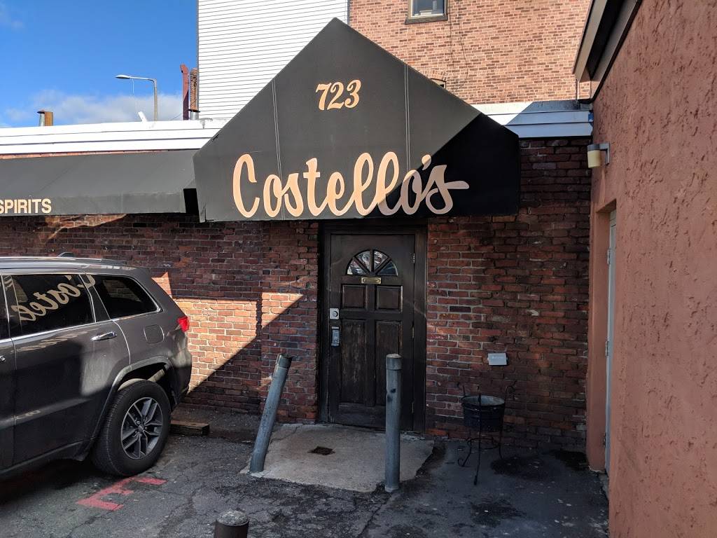 Costellos Tavern | restaurant | 723 Centre St, Jamaica Plain, MA 02130, USA | 6175229263 OR +1 617-522-9263