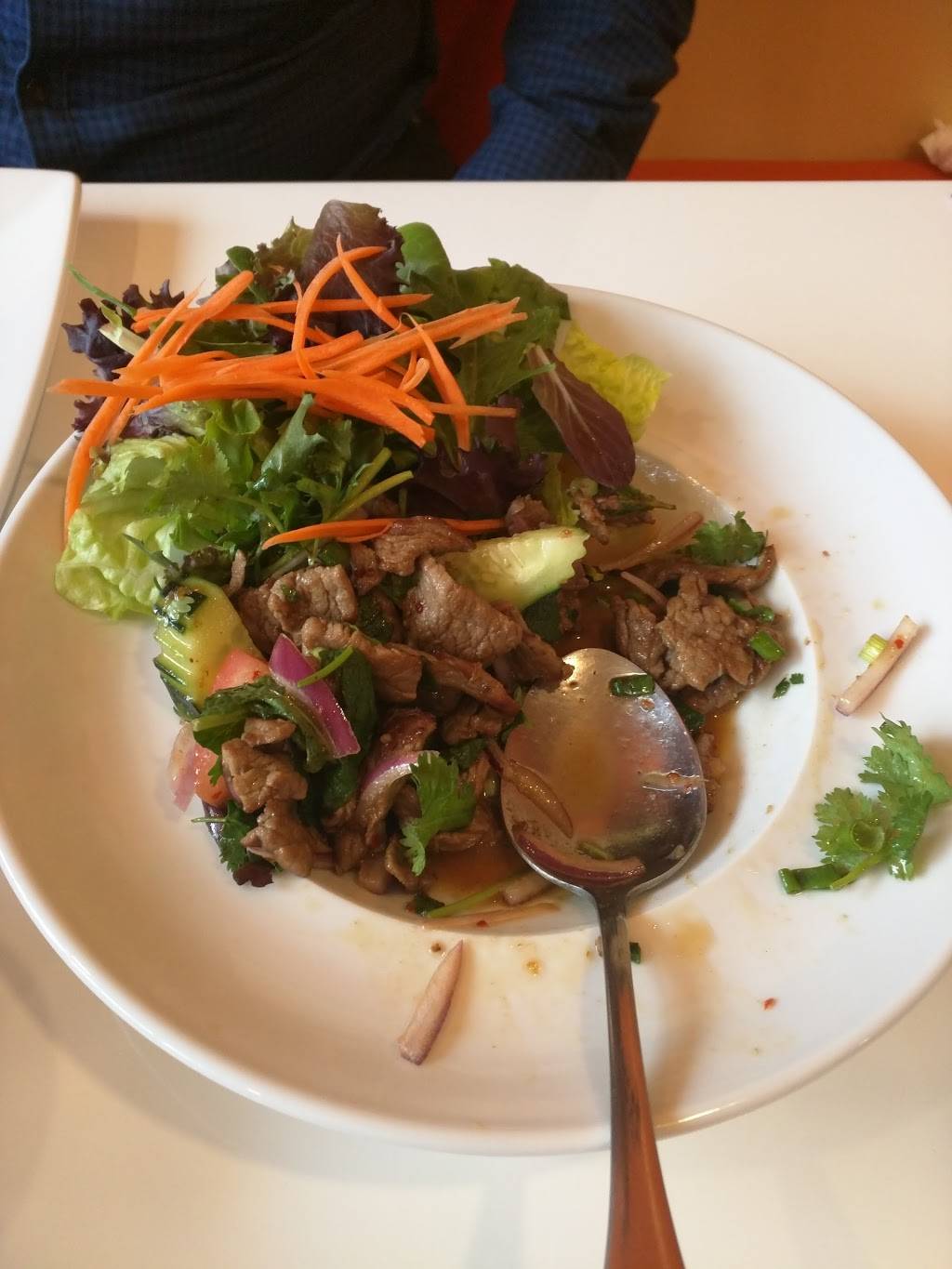 Kao Hom Thai Cuisine | restaurant | 7139 Balboa Blvd, Van Nuys, CA 91406, USA | 8188496633 OR +1 818-849-6633