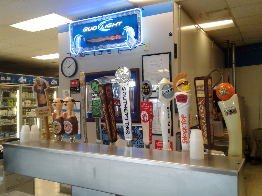 Six Pack House of Beer | restaurant | 847 Pittsburgh Ave, Erie, PA 16505, USA | 8144541989 OR +1 814-454-1989