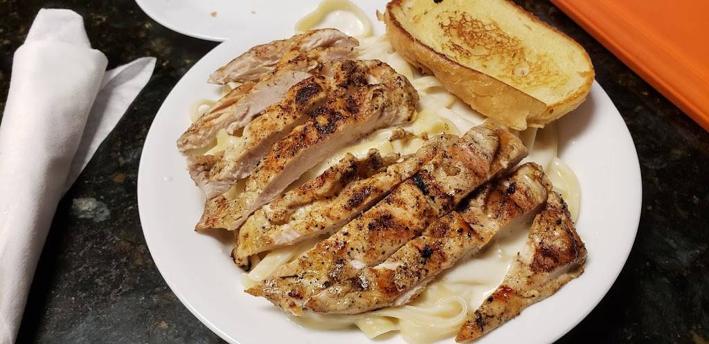 Goldies Restaurant | restaurant | 5400 Taylor Rd #105, Naples, FL 34109, USA | 2395913400 OR +1 239-591-3400