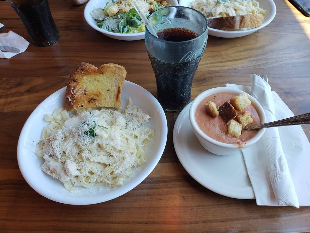 Presto Pasta | restaurant | 1860 Erringer Rd, Simi Valley, CA 93065, USA | 8056247756 OR +1 805-624-7756