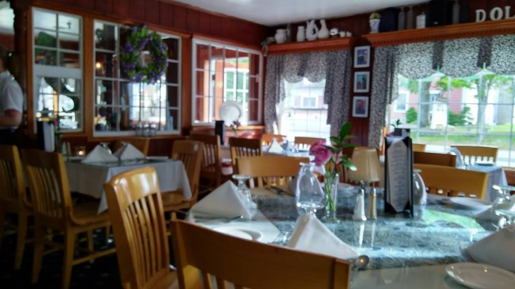 Dolphin Restaurant | restaurant | 3250 Main St, Barnstable, MA 02630, USA | 5083626610 OR +1 508-362-6610