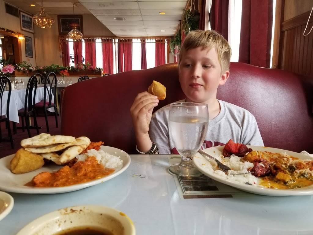 India Garden Restaurant | restaurant | 1107 N Broadway Ave, Rochester, MN 55906, USA | 5072886280 OR +1 507-288-6280