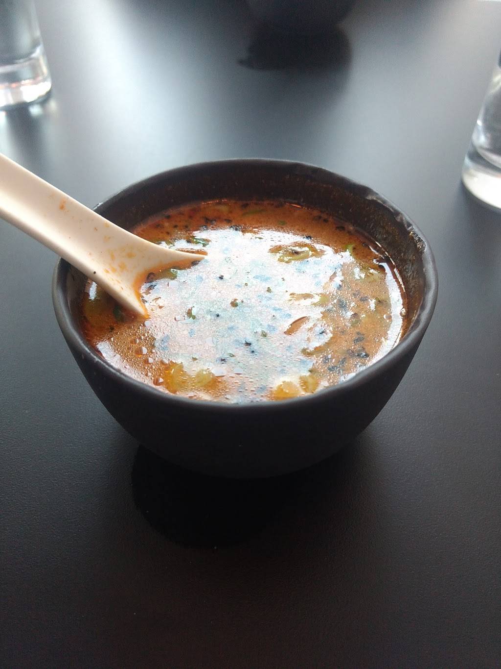 Sushi Taxi | restaurant | 8255 Boulevard Henri-Bourassa, Québec, QC G1G 4C8, Canada | 4186225666 OR +1 418-622-5666