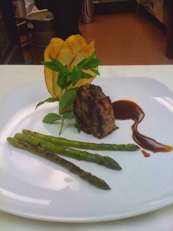 Ball & Thistle Pub | restaurant | 50 Wyncote Dr, Oxford, PA 19363, USA | 6109981414 OR +1 610-998-1414