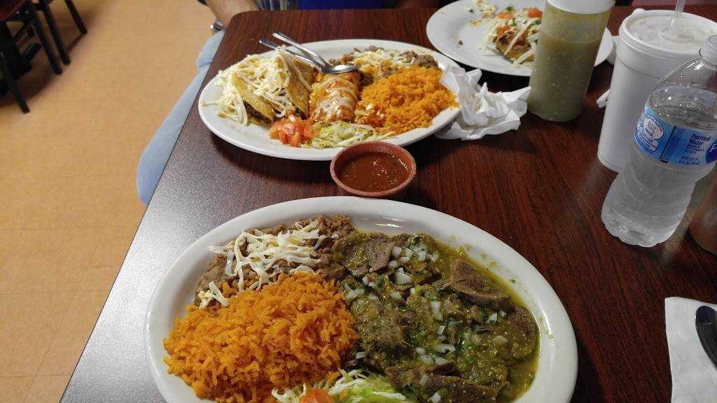 De La O Restaurant & Bar | restaurant | 720 Illinois Ave, Mendota, IL 61342, USA | 8155396871 OR +1 815-539-6871