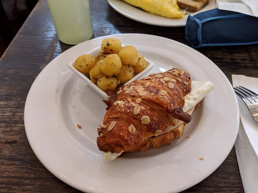 La Boulangerie de San Francisco, Cole | cafe | 1000 Cole St, San Francisco, CA 94117, USA | 4155928549 OR +1 415-592-8549