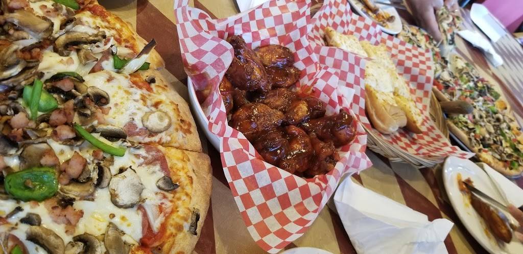 Pinos Pizza | restaurant | 535 Huron St, Stratford, ON N5A 5T7, Canada | 5192735555 OR +1 519-273-5555