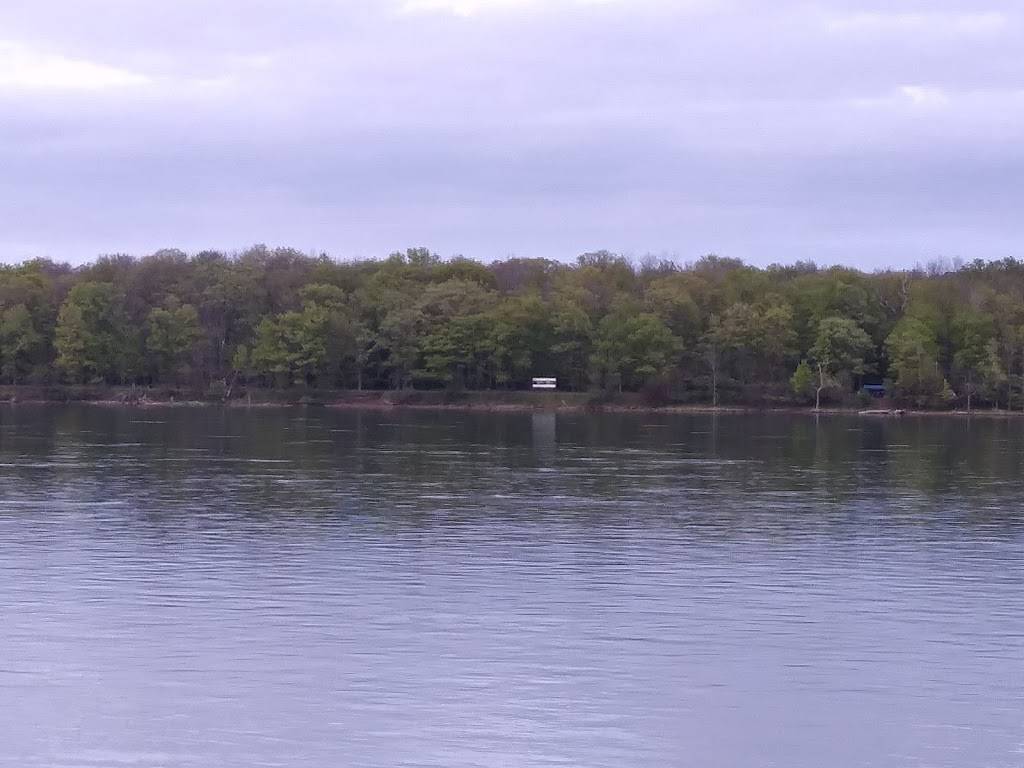 Legends Restaurant | restaurant | 9561 Niagara Pkwy, Niagara Falls, ON L2E 6S6, Canada | 9052952241 OR +1 905-295-2241