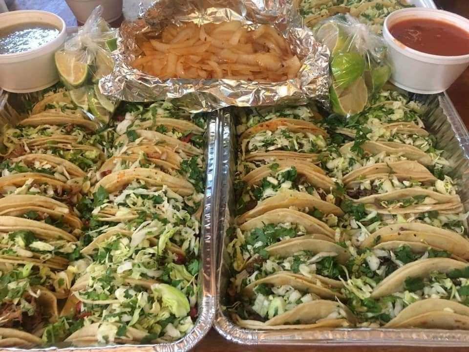 Birria y pupusas las favoritas | restaurant | 377 E Orange Ave, Porterville, CA 93257, USA | 5598457206 OR +1 559-845-7206